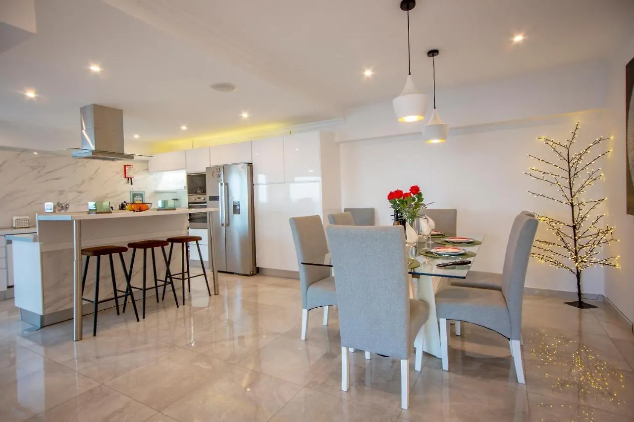 Infinito Penthouse Luxury Best Terrace Albufeira